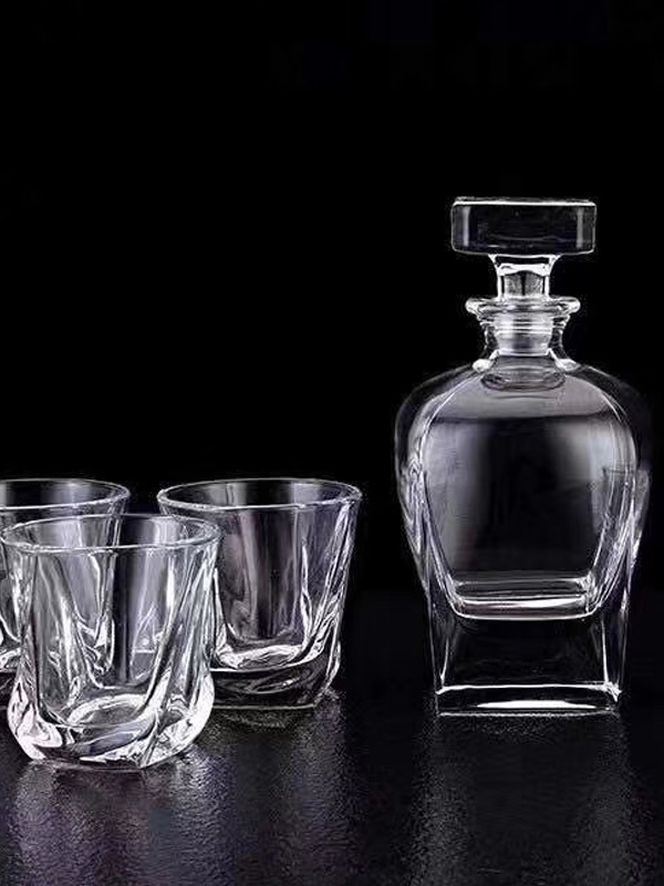 優(yōu)質(zhì)玻璃酒器具