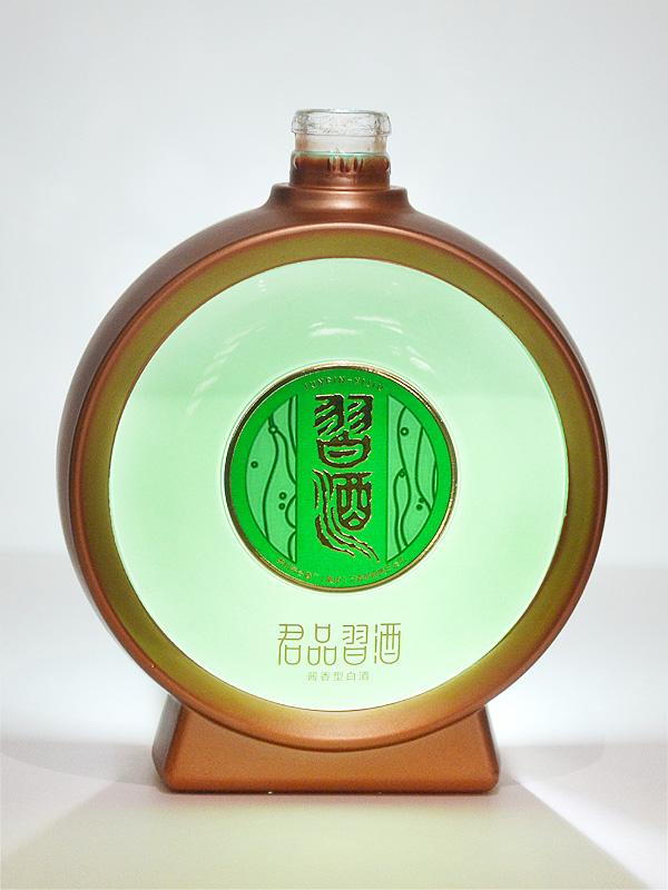 君品習(xí)酒玻璃酒瓶