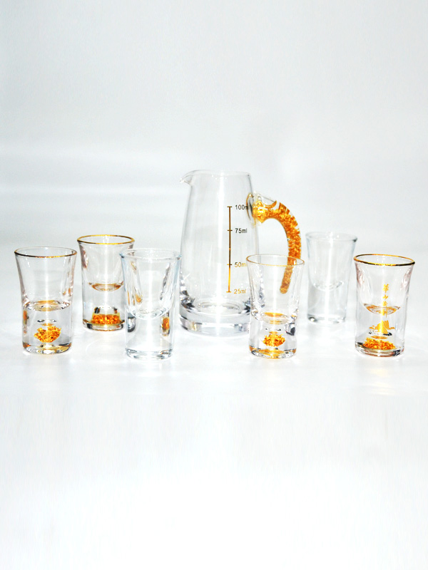高端玻璃分酒器皿
