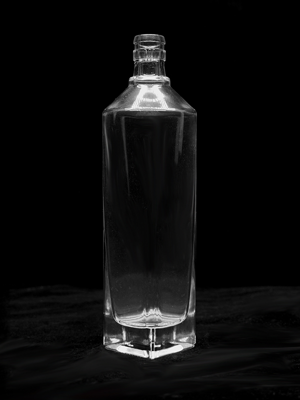 晶白料玻璃酒瓶廠家