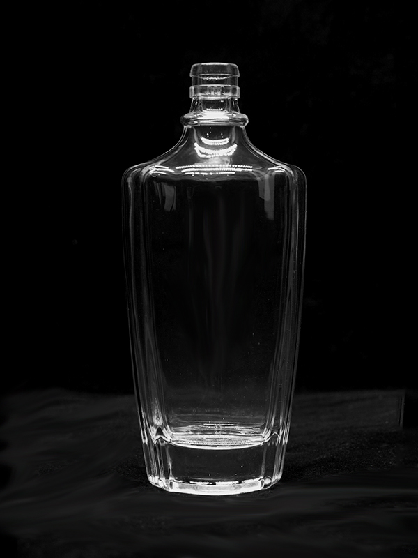 晶白料玻璃酒瓶制作廠家
