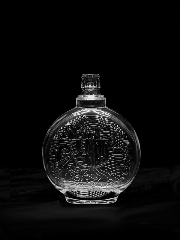 晶白料玻璃酒瓶制作廠家