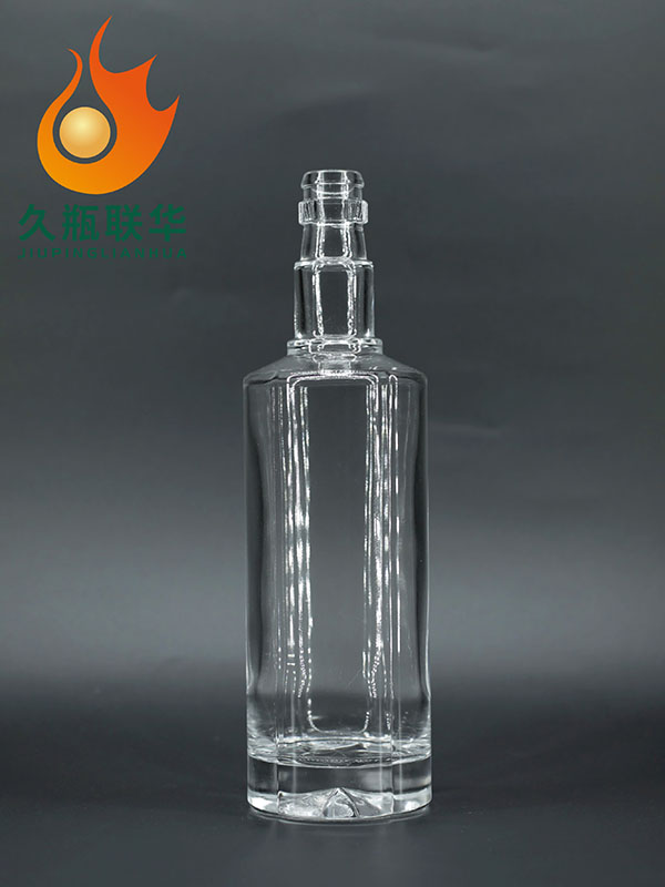 晶白料酒瓶