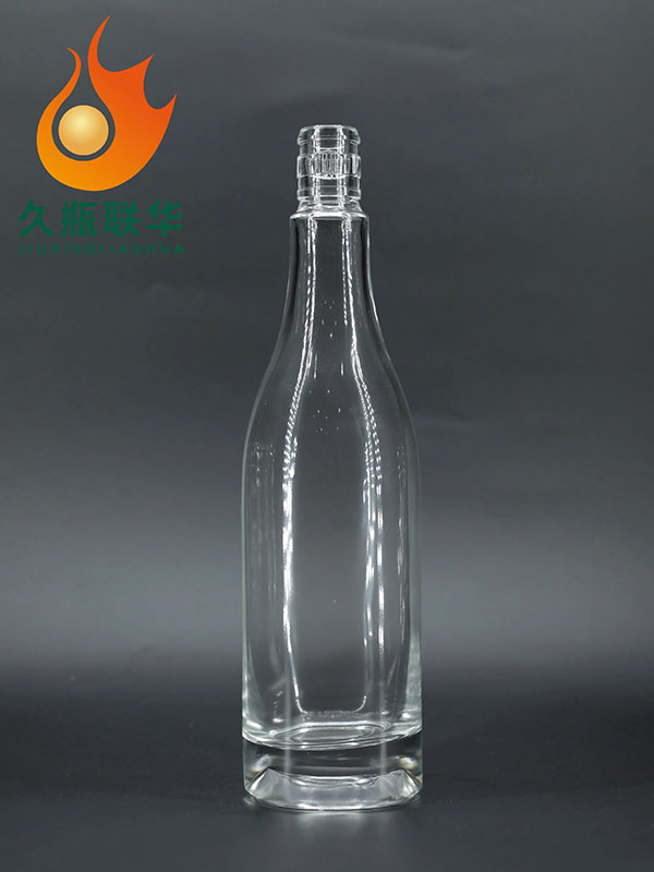 晶白料酒瓶