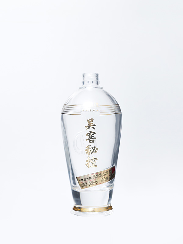 吳窖秘控晶白料酒瓶