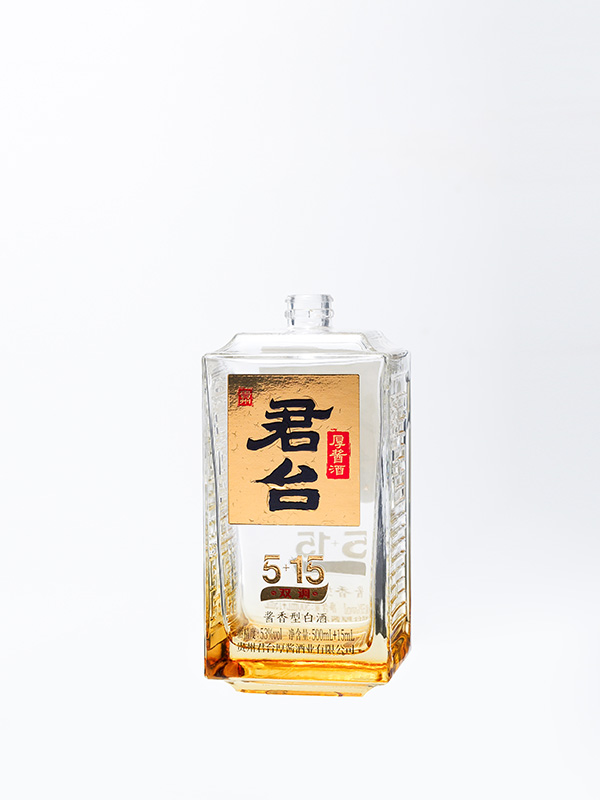 君臺晶白料酒瓶