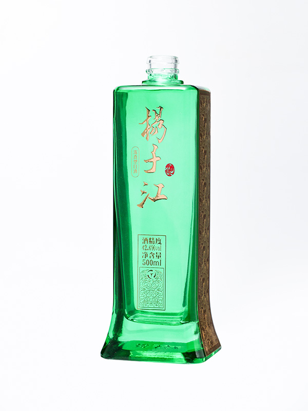 揚(yáng)子江晶白料酒瓶