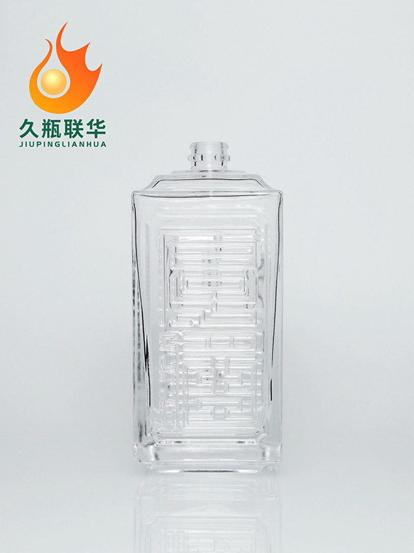 晶白料酒瓶