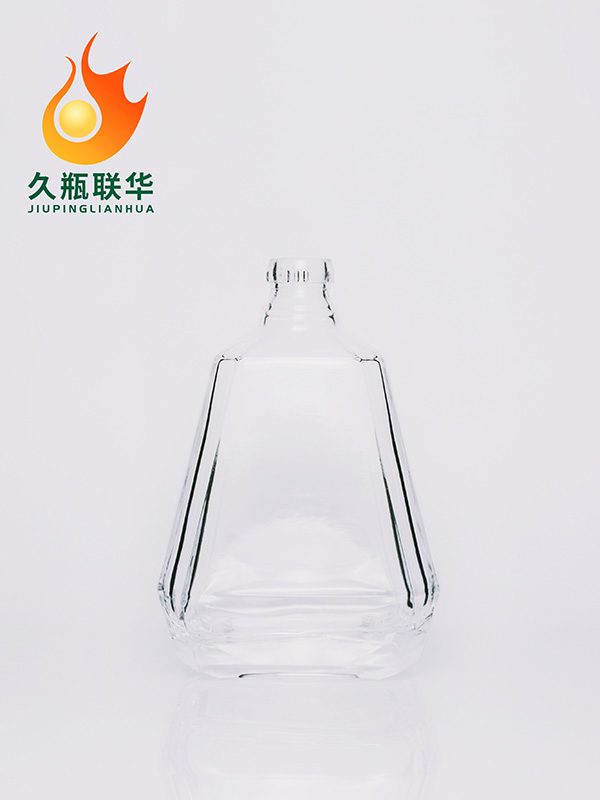 晶白料酒瓶