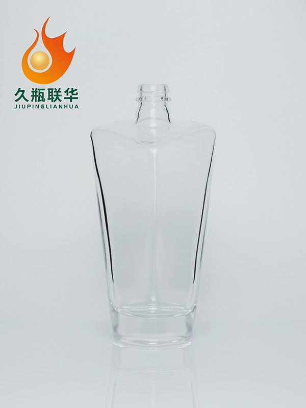 晶白料酒瓶