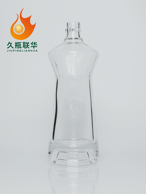 晶白料酒瓶