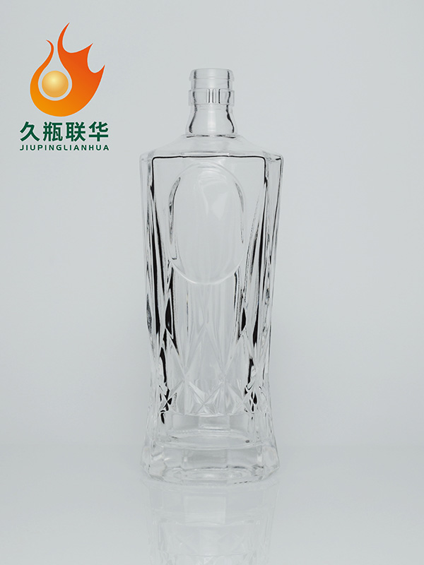 晶白料酒瓶