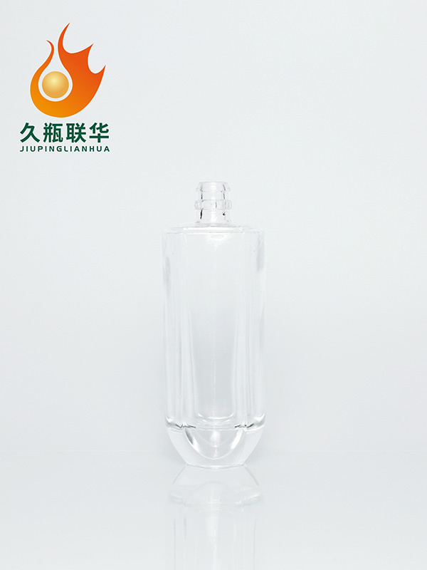 晶白料酒瓶