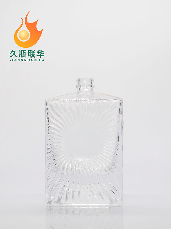 晶白料酒瓶